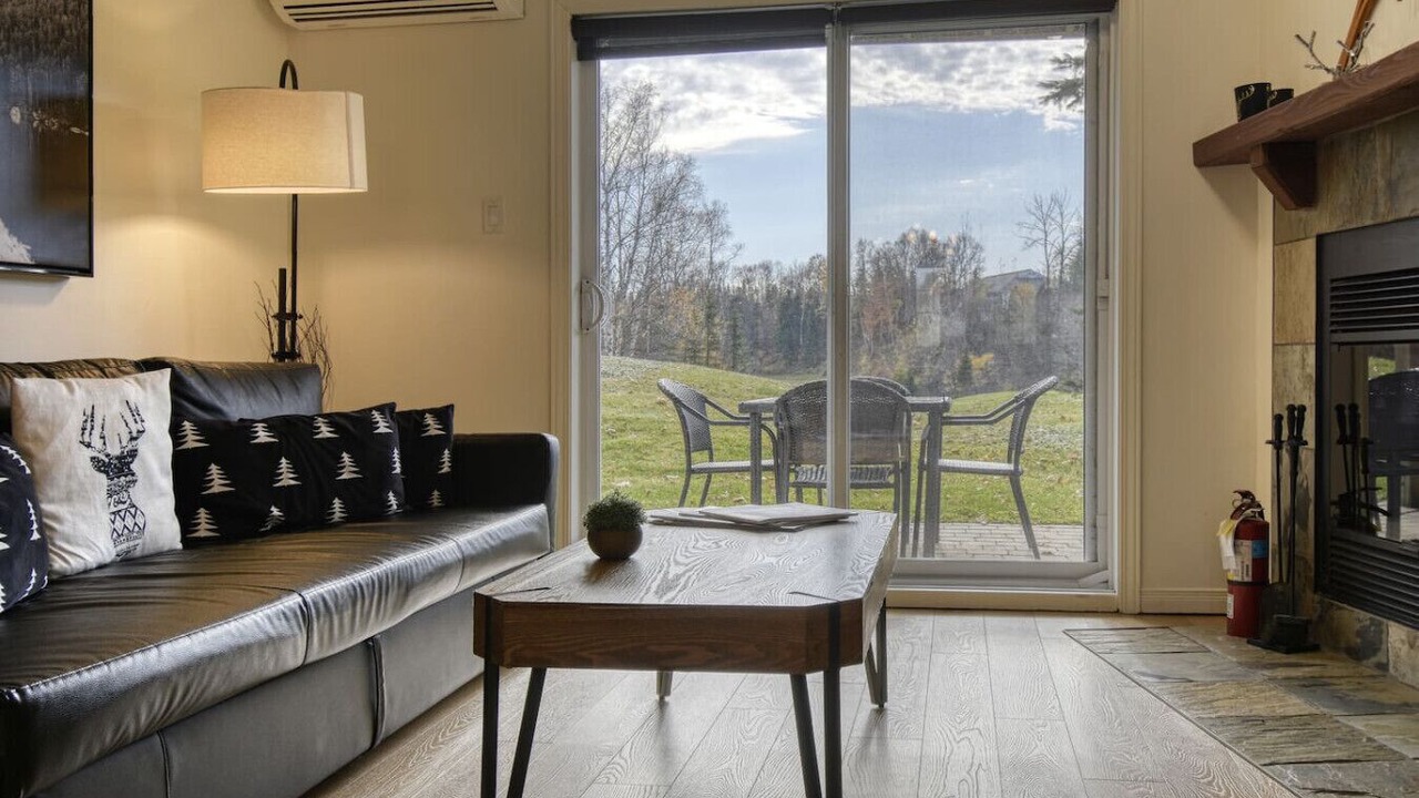 Photo of Livingroom in Mont-Tremblant