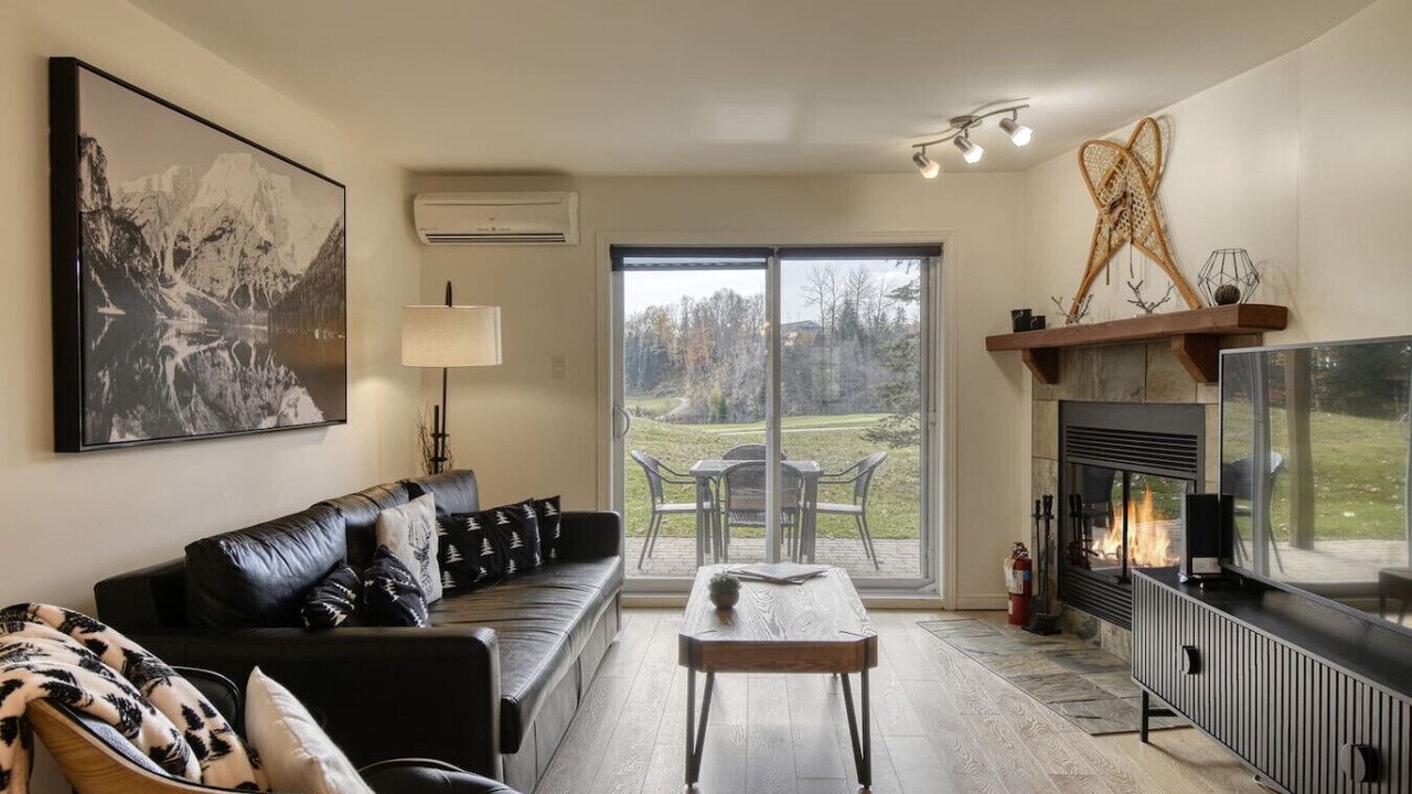 Photo of Livingroom in Mont-Tremblant