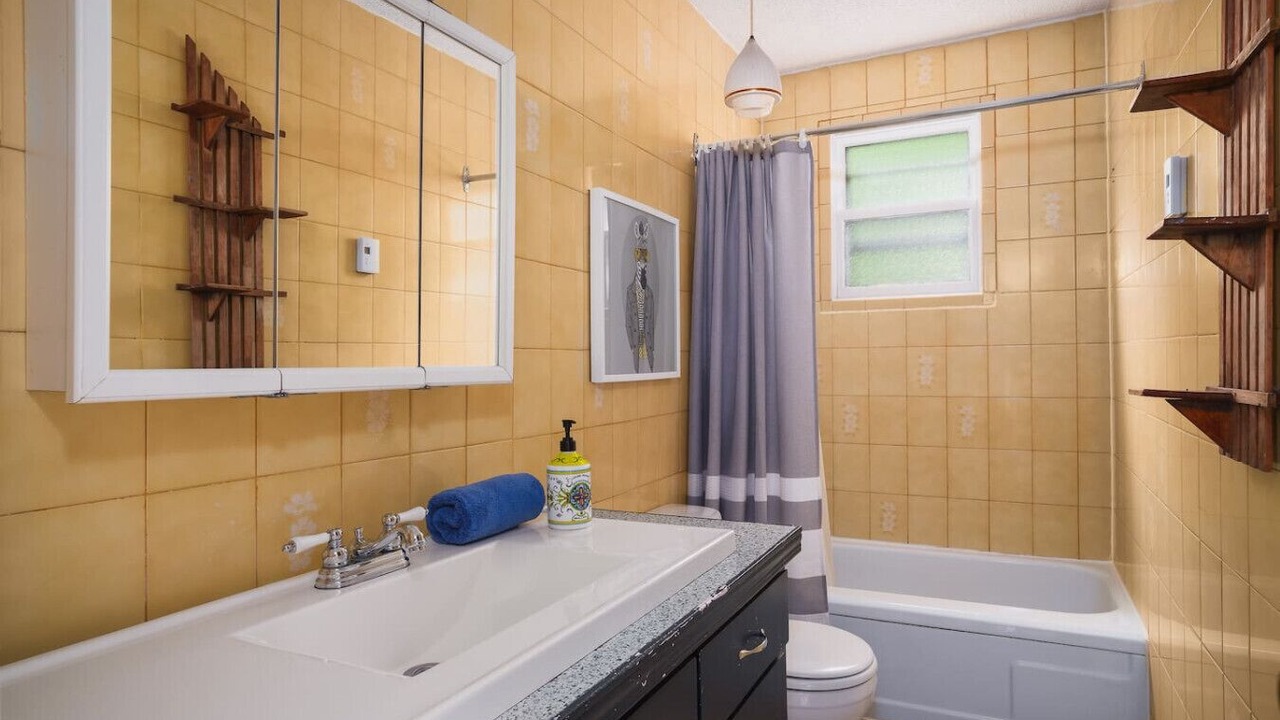 Photo of Bathroom in Chertsey