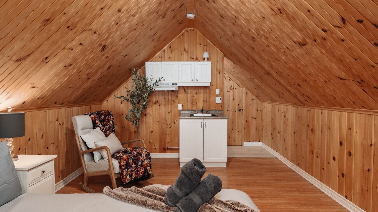 Photo of Bedroom in Saint-Alexis-des-Monts