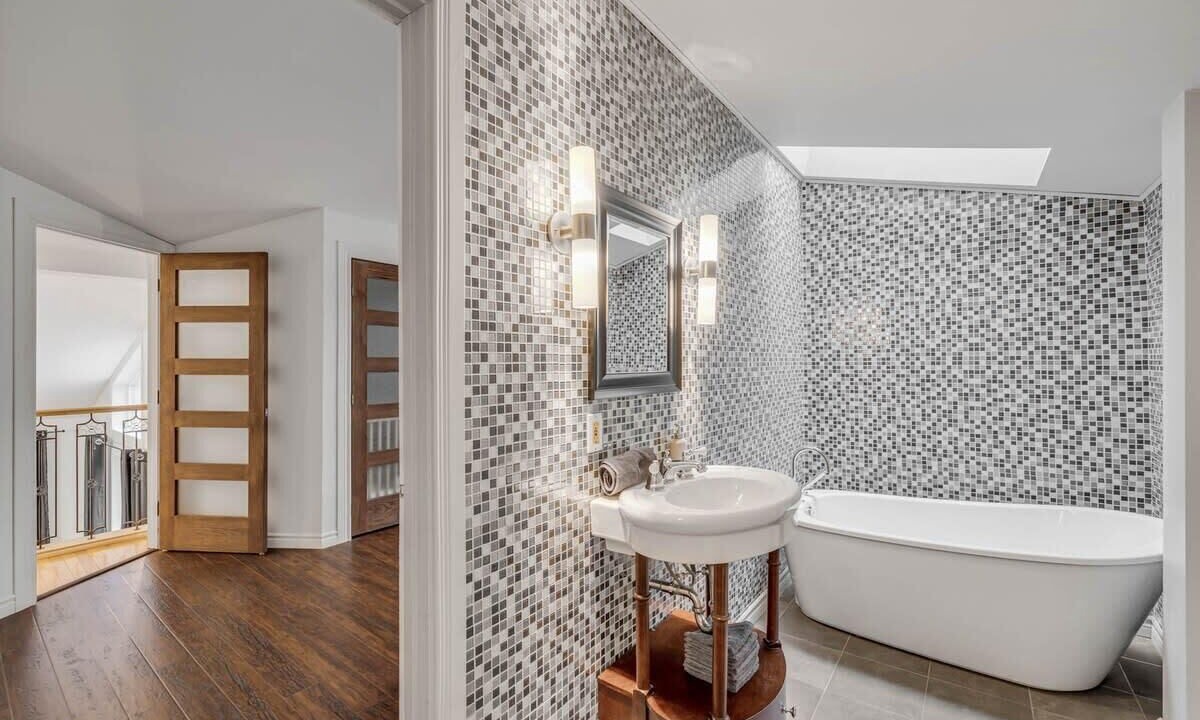 Photo of Bathroom in Stoneham
