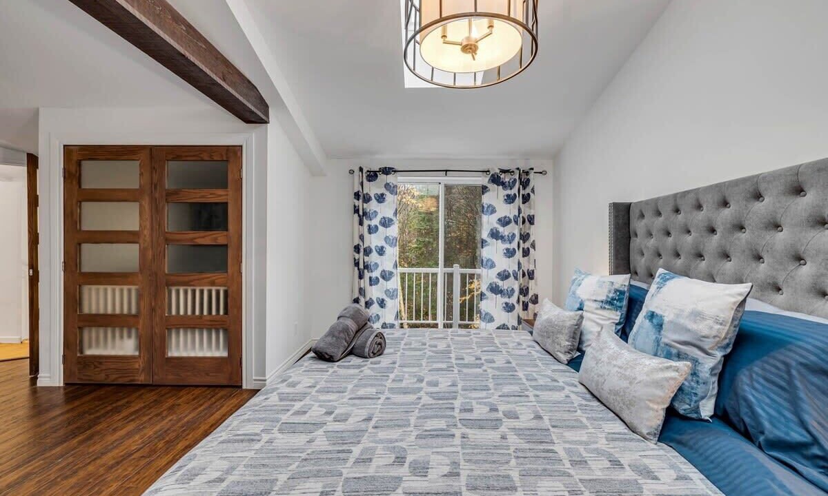 Photo of Bedroom in Stoneham