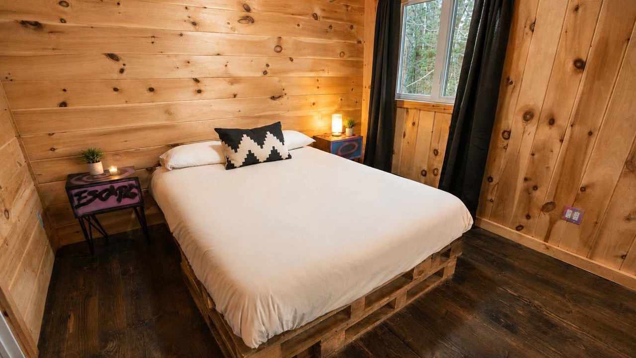 Photo of Bedroom in Saint-Philemon