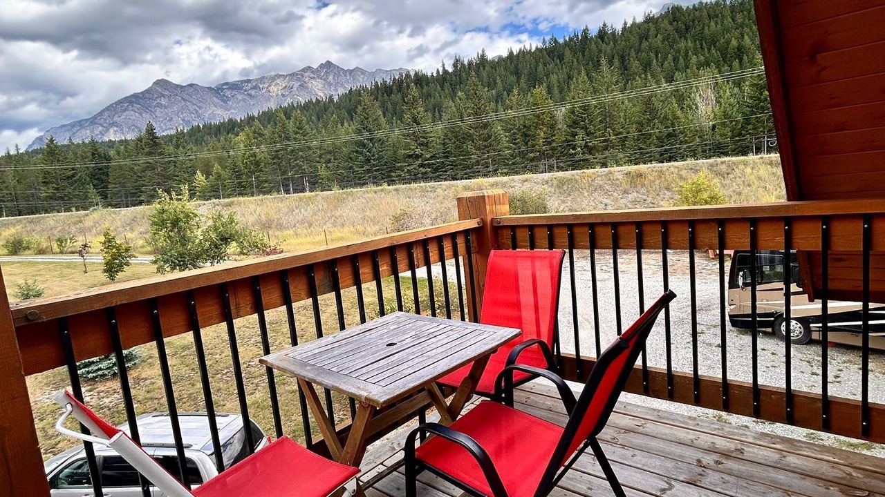 Photo of Outdoor in Golden