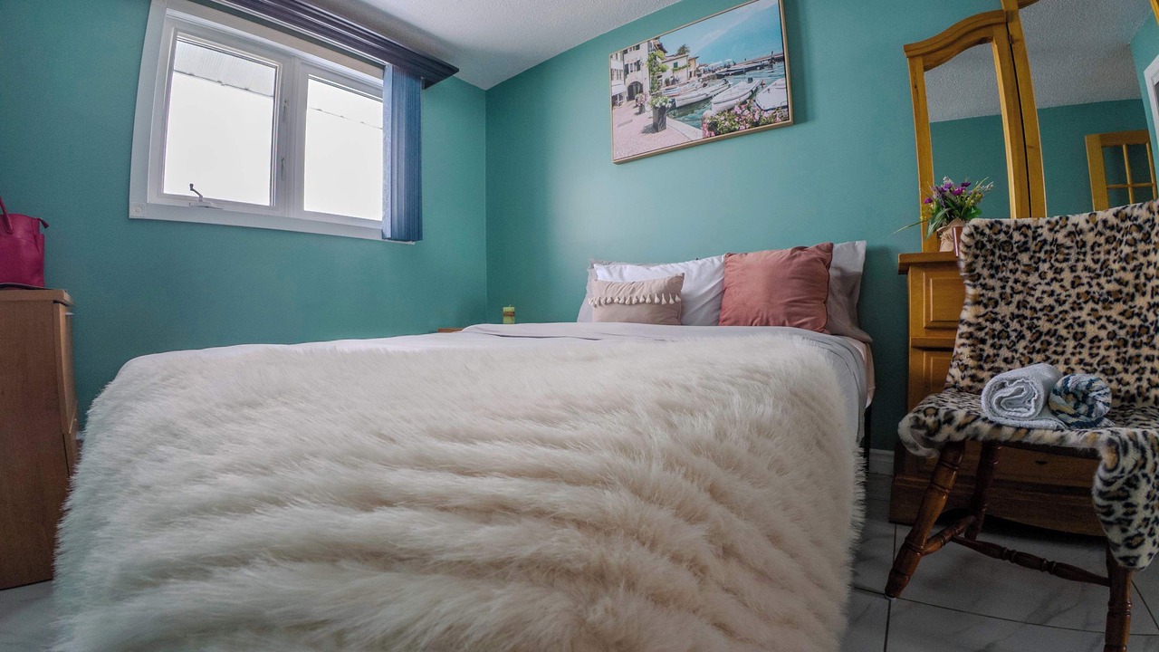 Photo of Bedroom in Rouyn-Noranda
