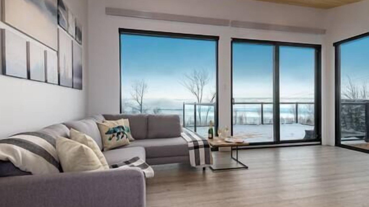 Photo of Livingroom in Saint-Joseph-de-la-Rive