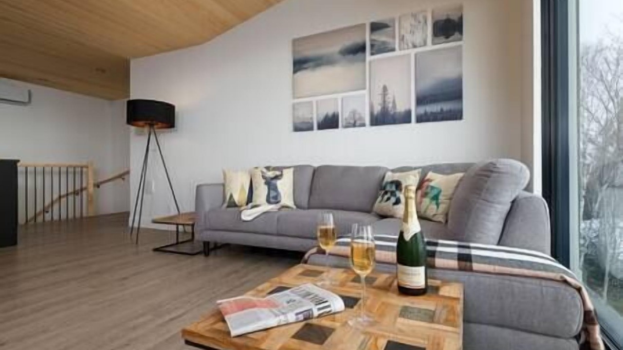 Photo of Livingroom in Saint-Joseph-de-la-Rive