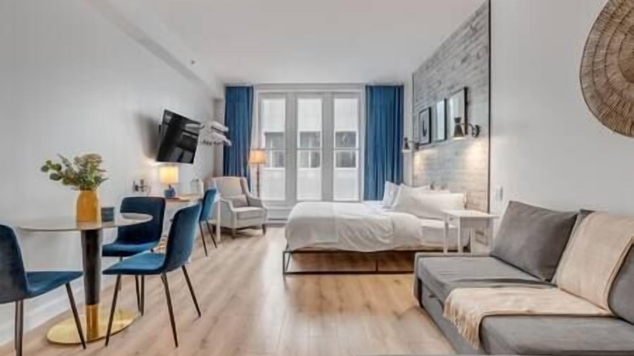 Photo of Bedroom in La Cite-Limoilou
