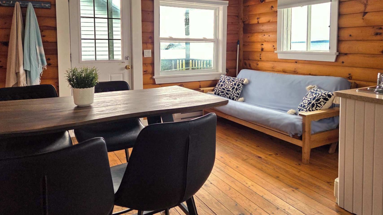 Photo of Livingroom in Hunts Point