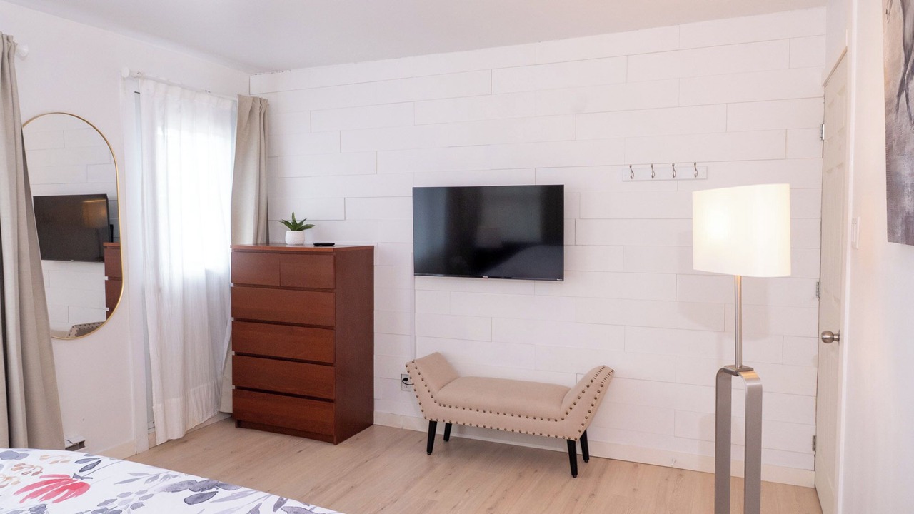 Photo of Bedroom in Paine-Sec