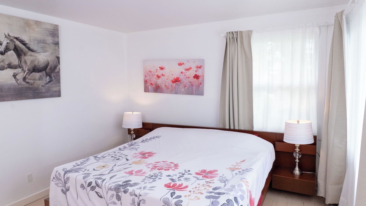 Photo of Bedroom in Paine-Sec