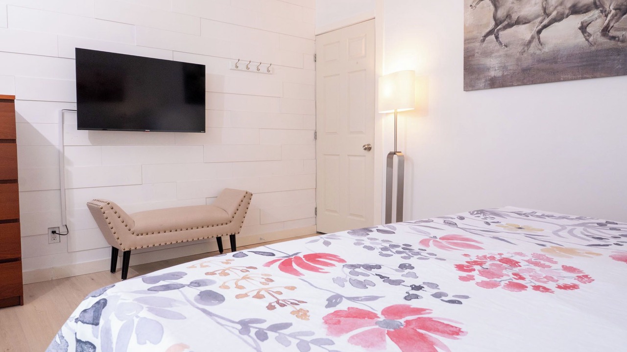 Photo of Bedroom in Paine-Sec