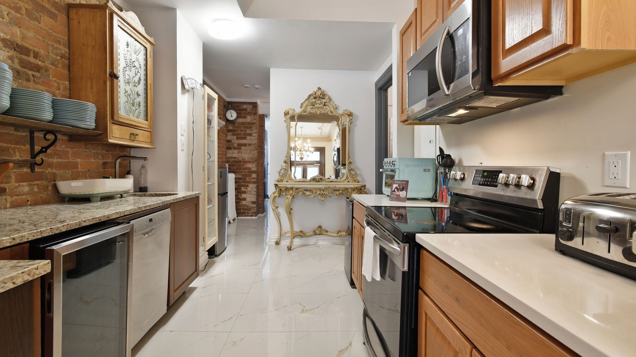 Photo of Kitchen in Ville-Marie