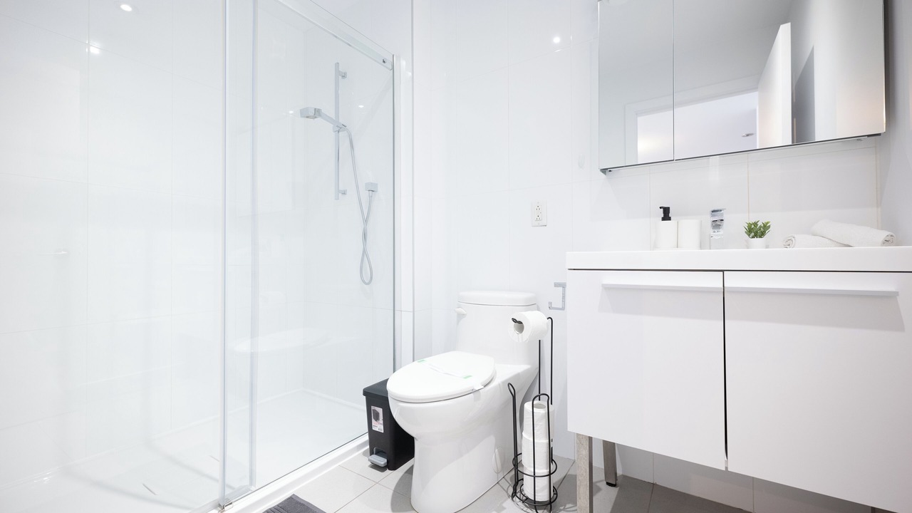 Photo of Bathroom in Cite Multimedia