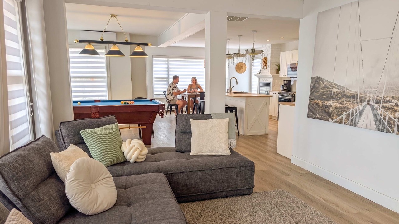 Photo of Livingroom in Ste Anne de Beaupre