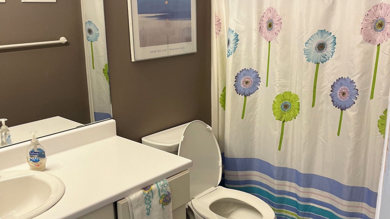 Photo of Bathroom in Hazelton