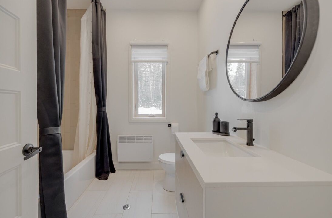 Photo of Bathroom in Saint-Raymond