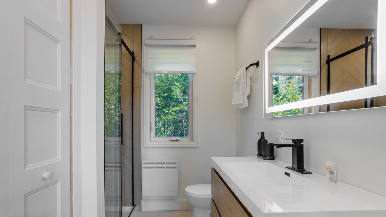Photo of Bathroom in Saint-Raymond