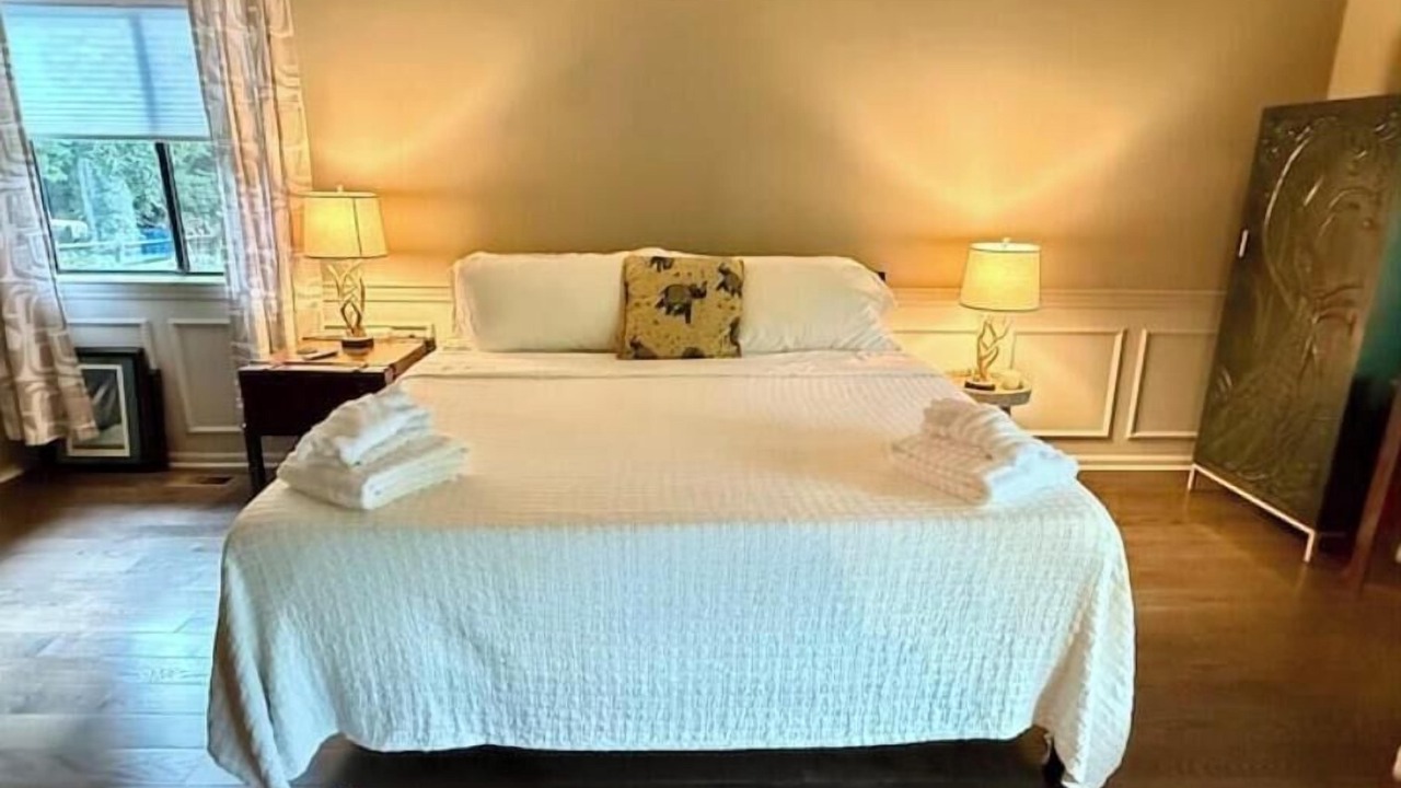 Photo of Bedroom in Chertsey