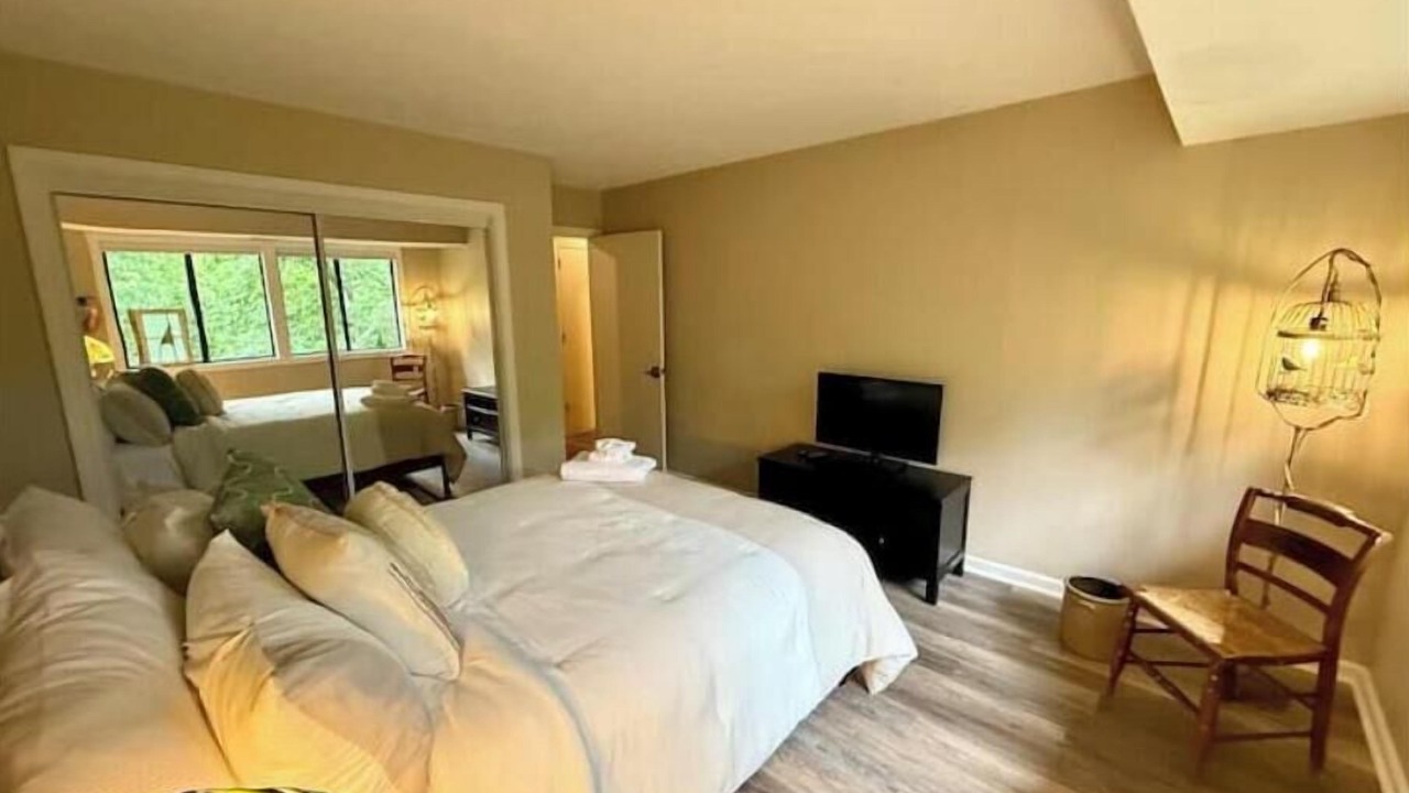 Photo of Bedroom in Chertsey