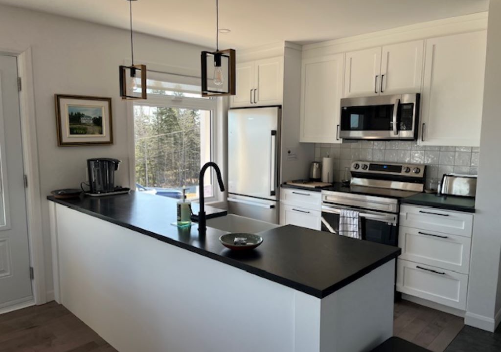 Photo of Kitchen in Port-au-Persil
