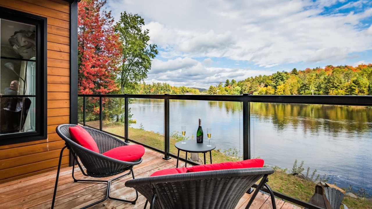 Photo of Patio Balcony in Brebeuf