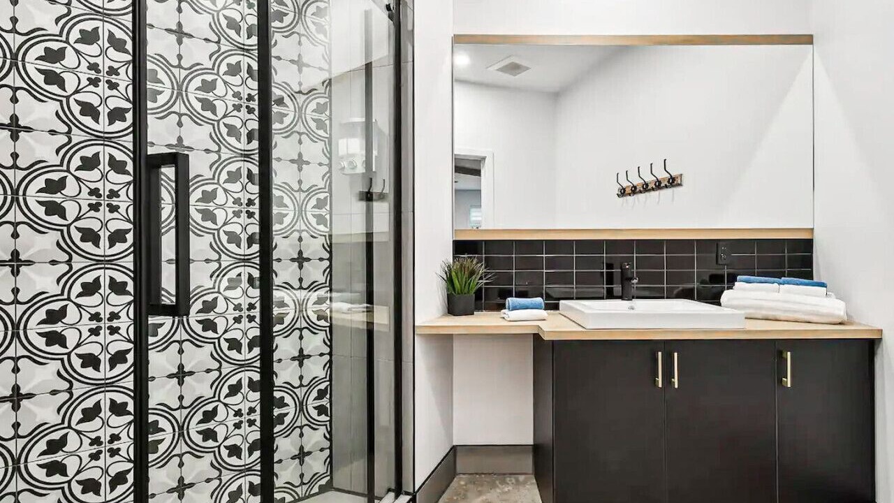 Photo of Bathroom in Chertsey