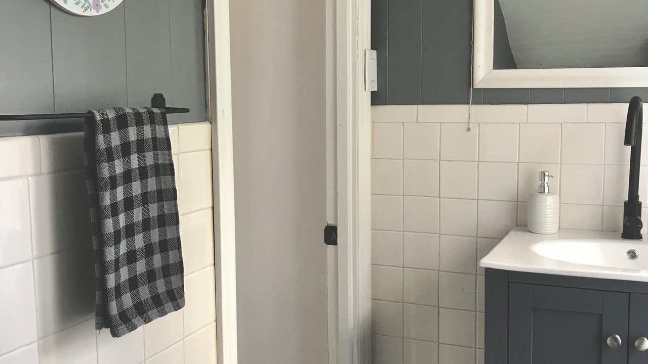 Photo of Bathroom in Chertsey