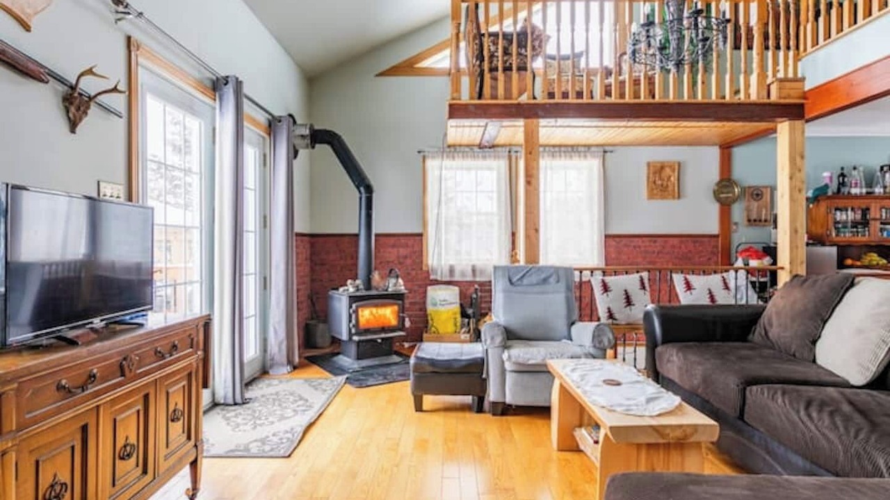 Photo of Livingroom in Chartierville