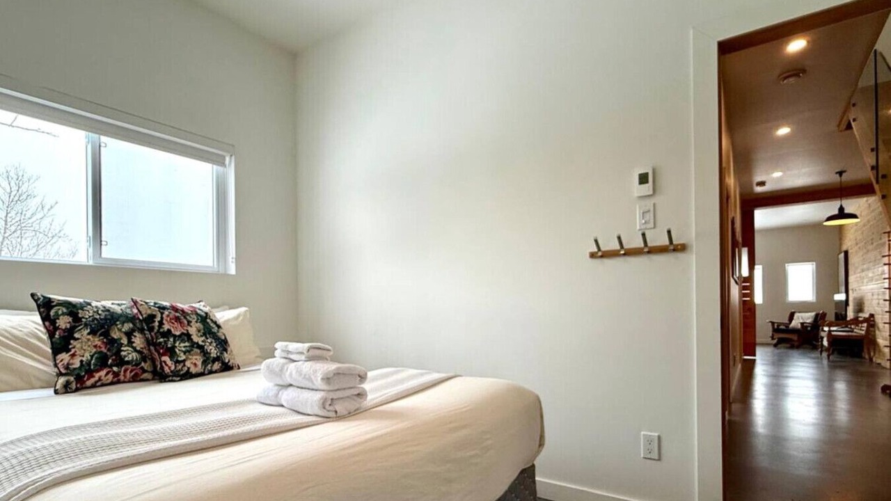 Photo of Bedroom in Petite-Riviere-Saint-Francois