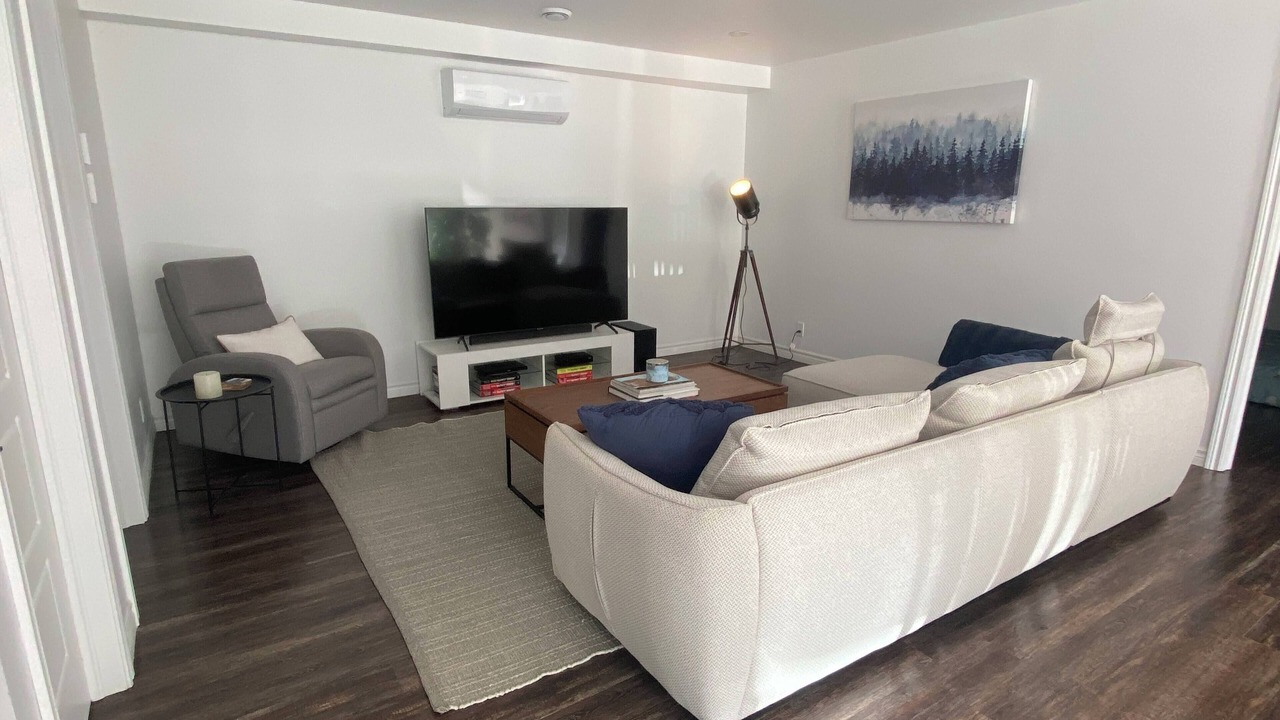 Photo of Livingroom in Georgeville