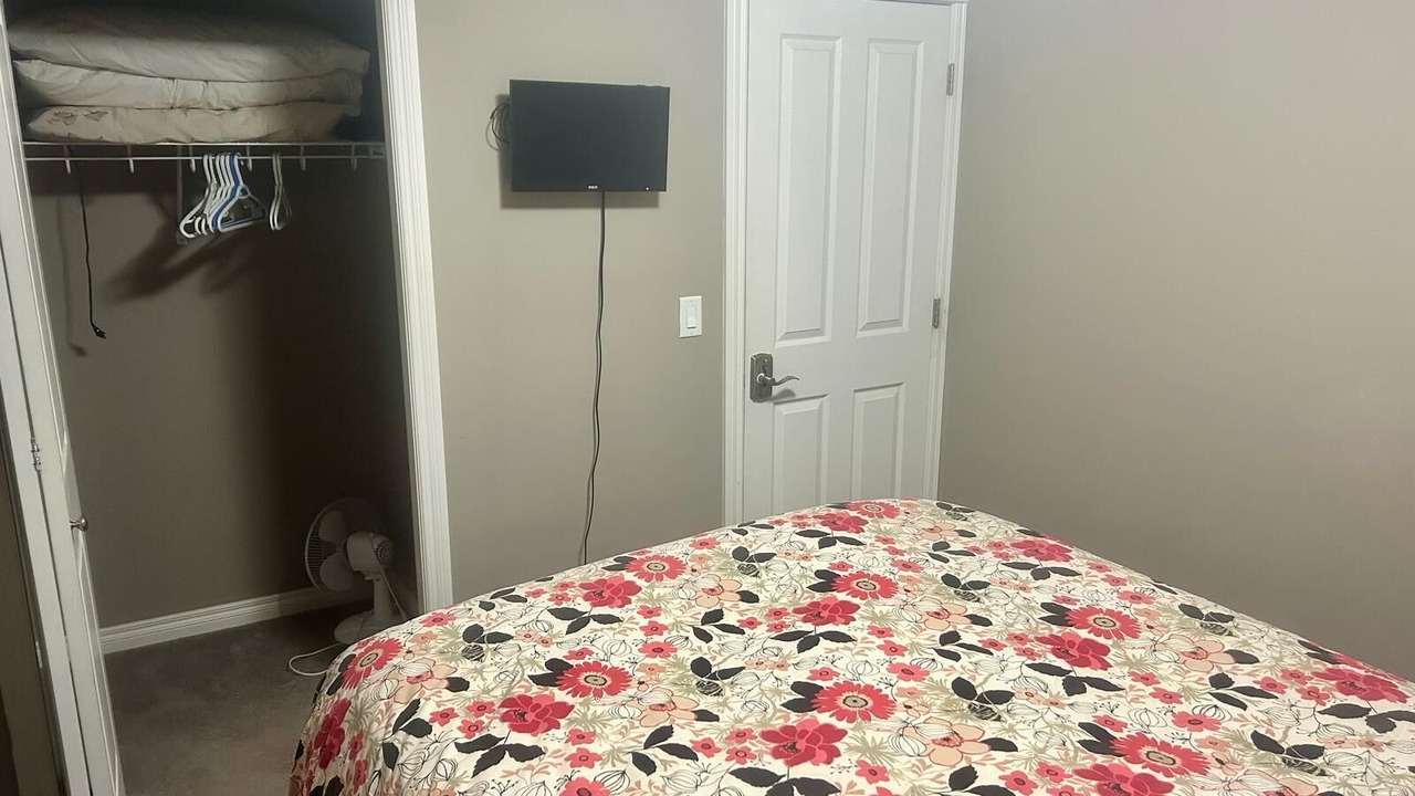 Photo of Bedroom in Red Deer
