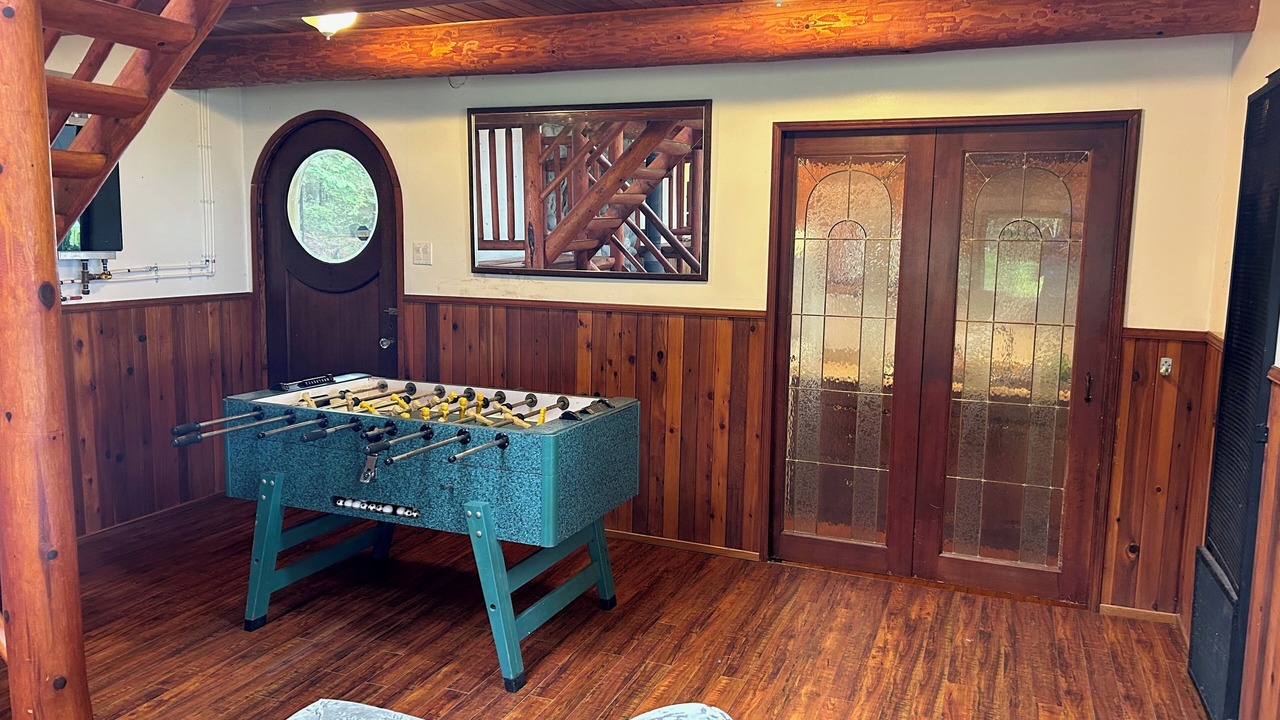 Photo of Bedroom in Burke Mountain