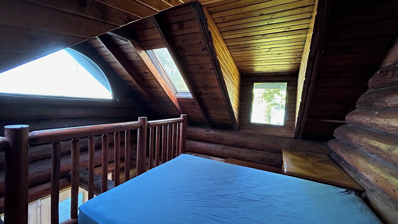 Photo of Bedroom in Burke Mountain
