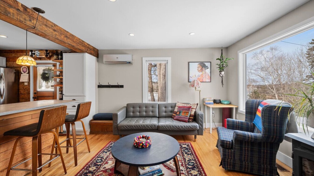 Photo of Livingroom in Halifax