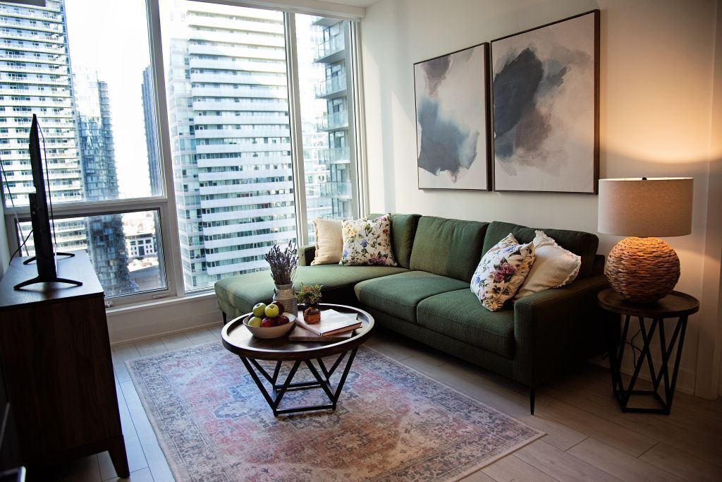 Photo of Livingroom in Toronto Entertainment District