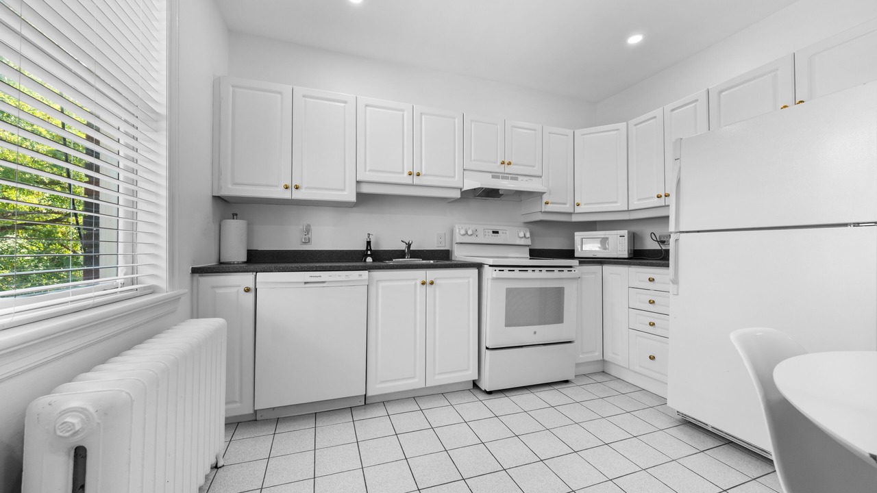 Photo of Kitchen in Old Ottawa East