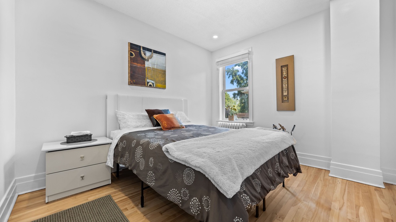 Photo of Bedroom in Old Ottawa East