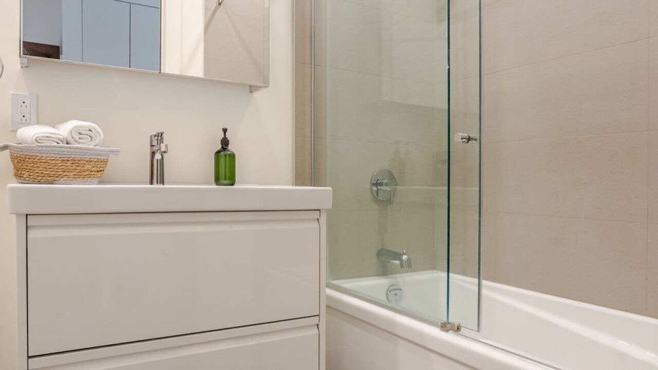 Photo of Bathroom in Milton Park
