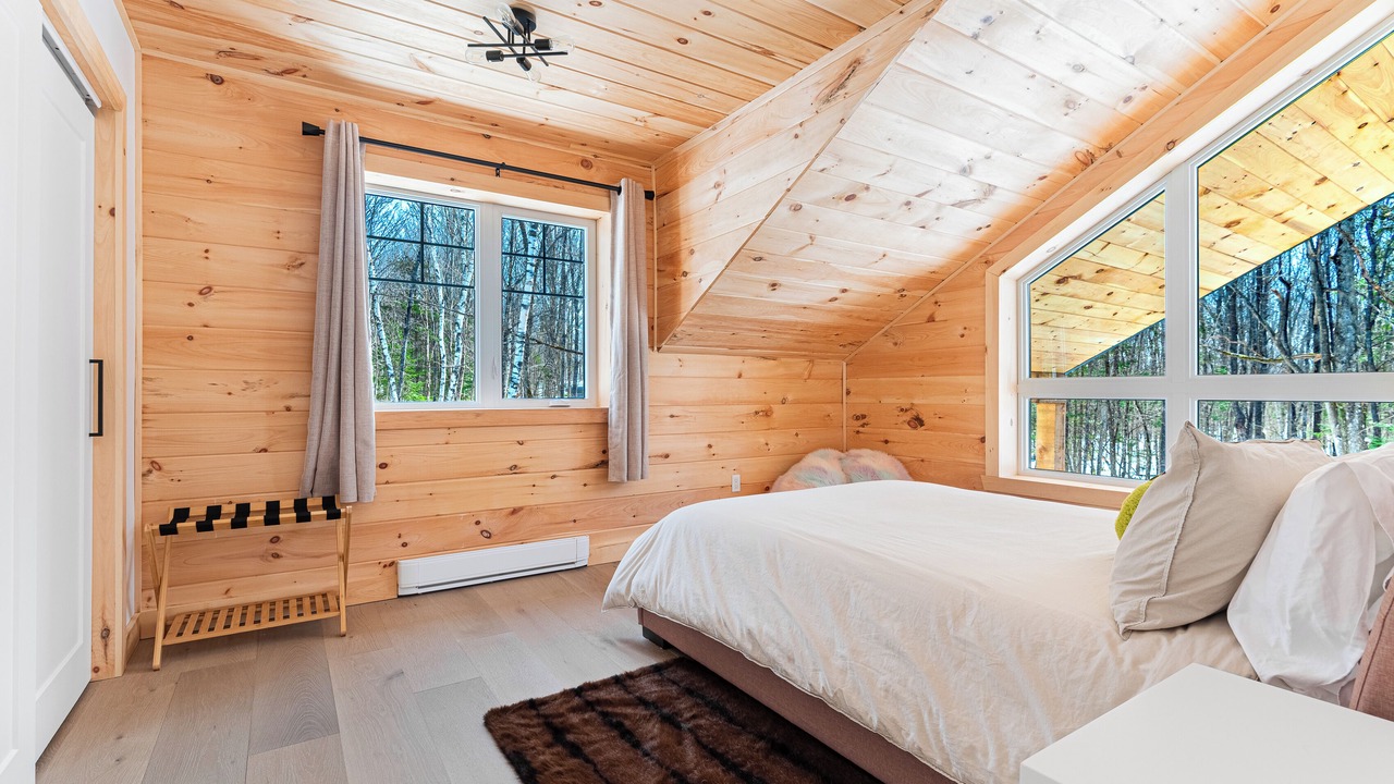 Photo of Bedroom in Amherst