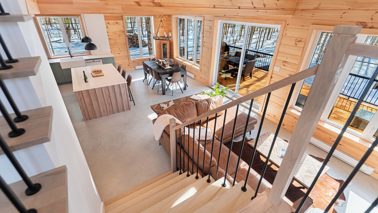 Photo of Livingroom in Amherst