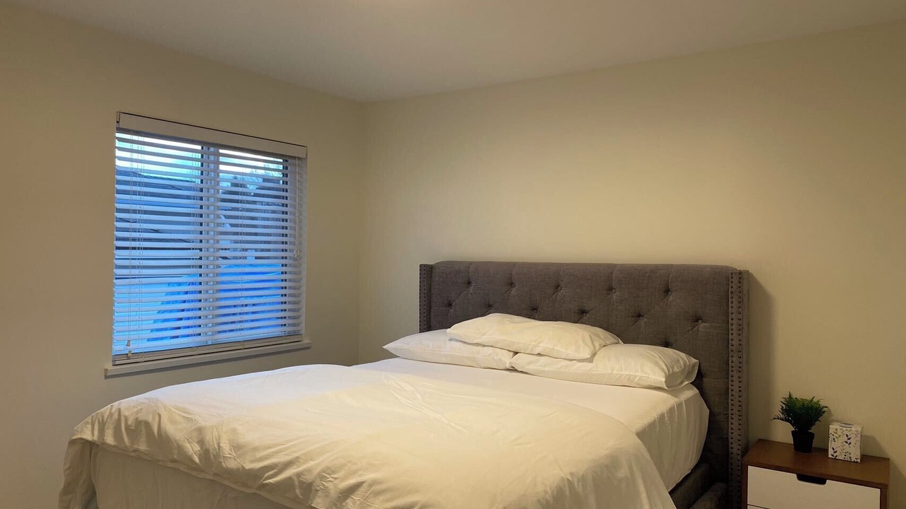 Photo of Bedroom in Langley