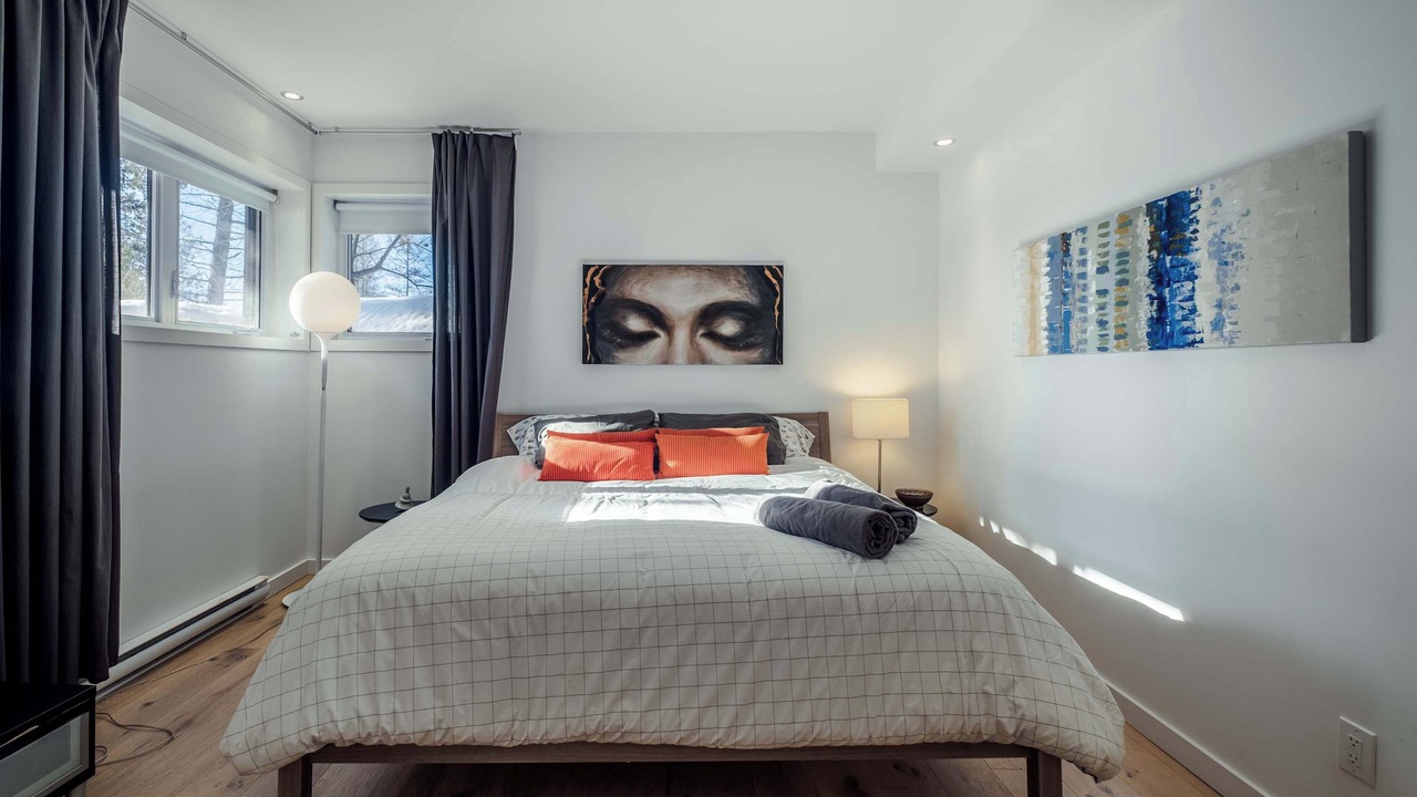 Photo of Bedroom in Chertsey