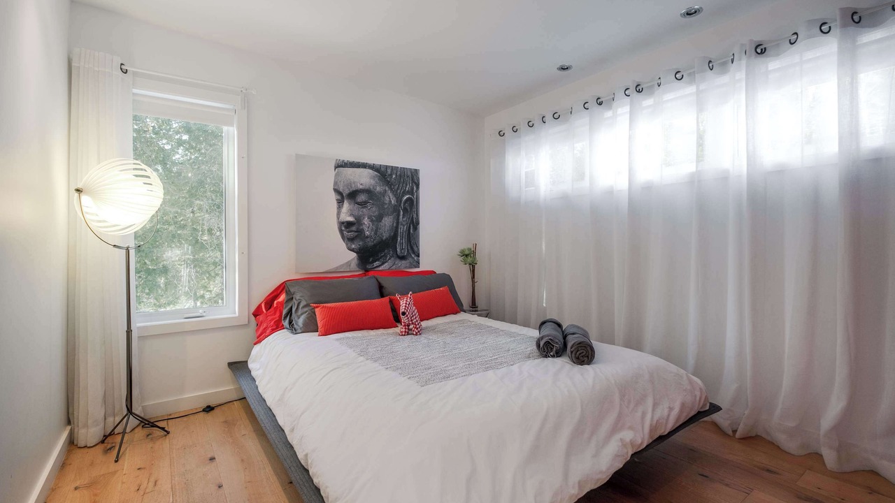 Photo of Bedroom in Chertsey