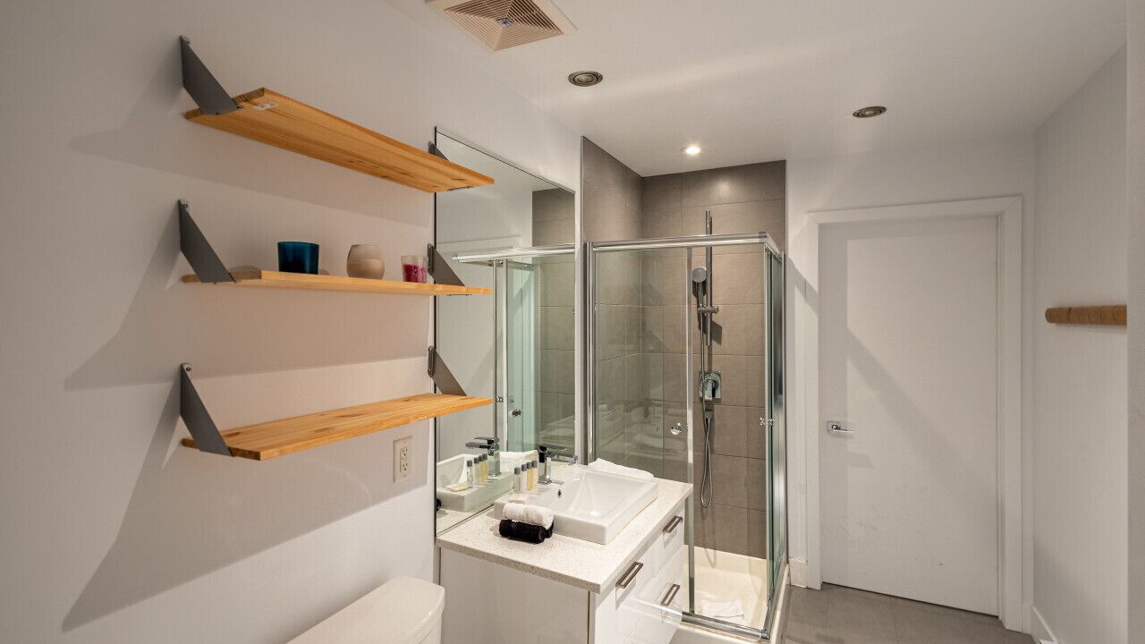 Photo of Bathroom in Saint-Jean-Baptiste