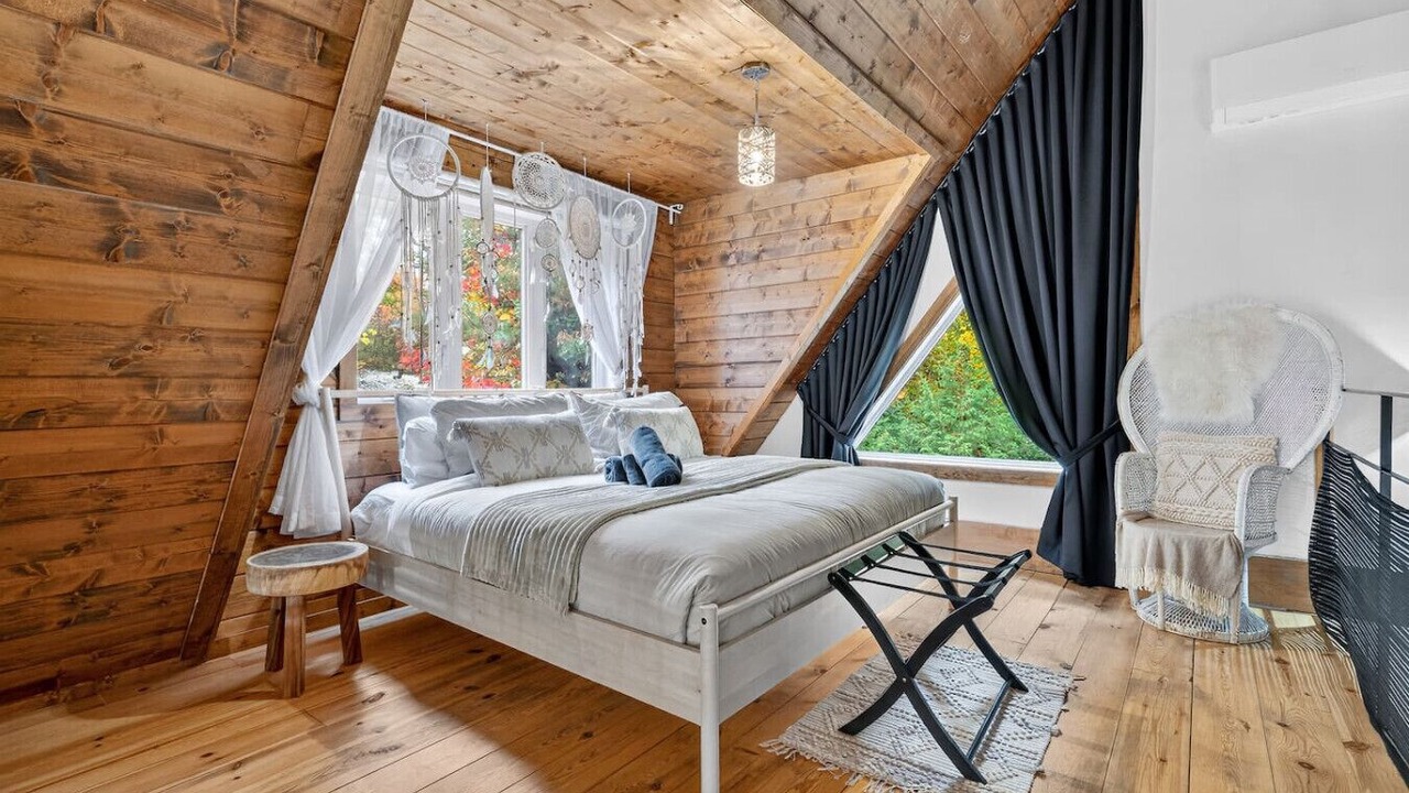 Photo of Bedroom in Saint Come