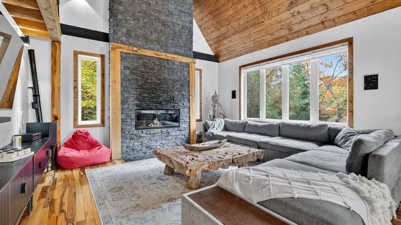 Photo of Livingroom in Saint Come