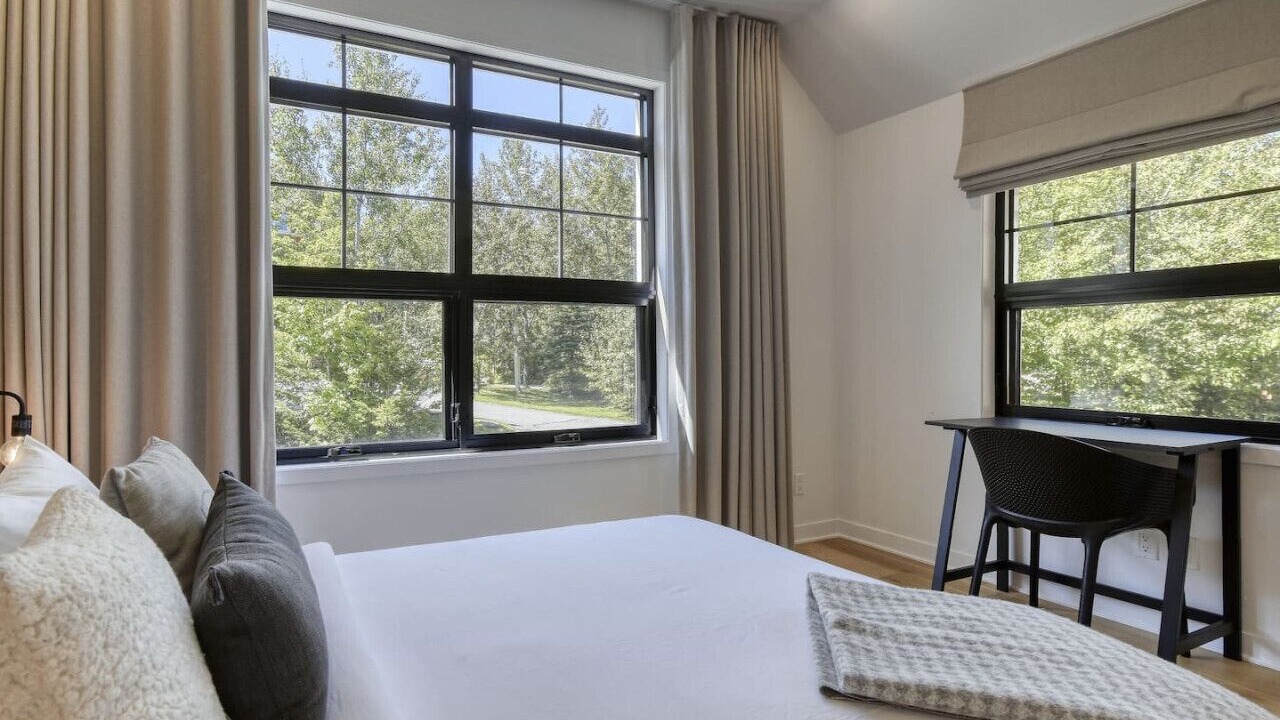 Photo of Bedroom in Tremblant-Les-Eaux