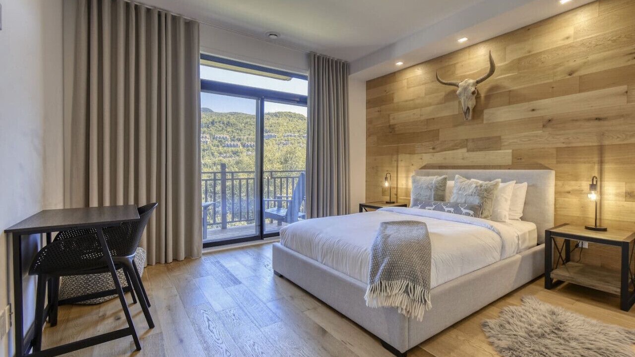 Photo of Bedroom in Tremblant-Les-Eaux