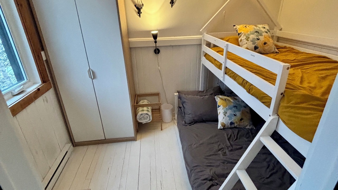 Photo of Bedroom in Amherst